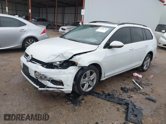 2018 Volkswagen Golf SportWagen S with VIN 3VWD17AU2JM761651, listed as a IAAI auction lot 41598726 with 125,244 mi miles. Bid and sale history available at carsss.com. Image 17.