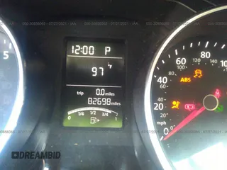 2017 Volkswagen Jetta S с VIN 3VW2B7AJ6HM314518, выставлен на аукционе IAAI как лот 30856065 с пробегом 82 698 миль миль и . История ставок и продаж доступна на DreamBid. Изображение 7.