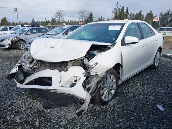 2013 Toyota Camry Hybrid LE with VIN 4T1BD1FK5DU072074, listed as a IAAI auction lot 41625291 with 1 mi miles. Bid and sale history available at carsss.com. Image 18.