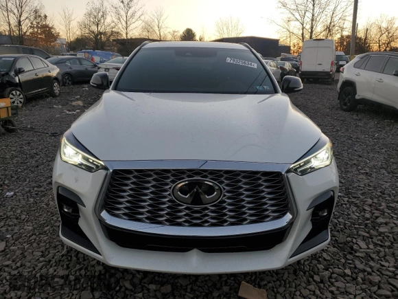 2024 Infiniti QX55 Luxe with VIN 3PCAJ5JR7RF113714, listed as a Copart auction lot 79325634 with 3,147 mi miles and Salvage Title. Bid and sale history available at DreamBid. Image 5.