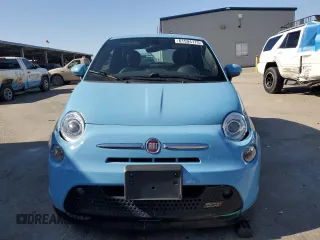 2017 FIAT 500e with VIN 3C3CFFGEXHT565603, listed as a Copart auction lot 61594175 with 57,428 mi miles and Salvage title. Bid and sale history available at DreamBid. Image 5.