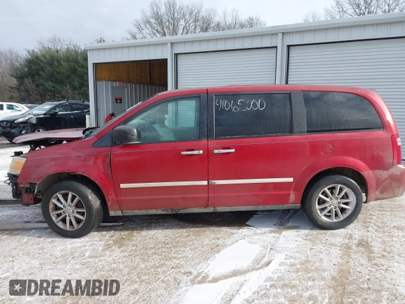 2008 Dodge Grand Caravan SE with VIN 1D8HN44H78B152631, listed as a IAAI auction lot 41065000 with 223,142 mi miles and . Bid and sale history available at DreamBid. Image 15.