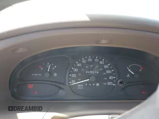 1998 Ford Escort SE с VIN 3FAFP15P6WR226401, выставлен на аукционе IAAI как лот 42410303 с пробегом 215 518 миль миль и . История ставок и продаж доступна на DreamBid. Изображение 7.