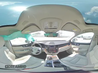 2022 Volvo XC60 Momentum z VIN YV4L12RK9N1967229, wystawiony jako Copart lot #65001794 z przebiegiem 48 584 mil mil oraz Nie do naprawy • Non repairable. Historia ofert i sprzedaży dostępna na DreamBid. Obrazek 13.