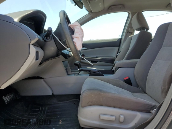 2009 Honda Accord LX-P with VIN 1HGCP26489A068313, listed as a Copart auction lot 50788235 with 120,289 mi miles and Salvage Title. Bid and sale history available at DreamBid. Image 7.