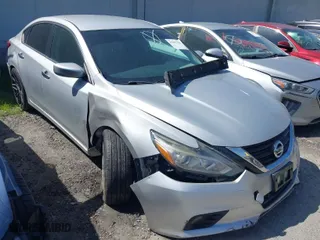 2018 Nissan Altima 2.5 SV with VIN 1N4AL3AP9JC163650, listed as a IAAI auction lot 41801388 with 1 mi miles. Bid and sale history available at carsss.com. Image 1.