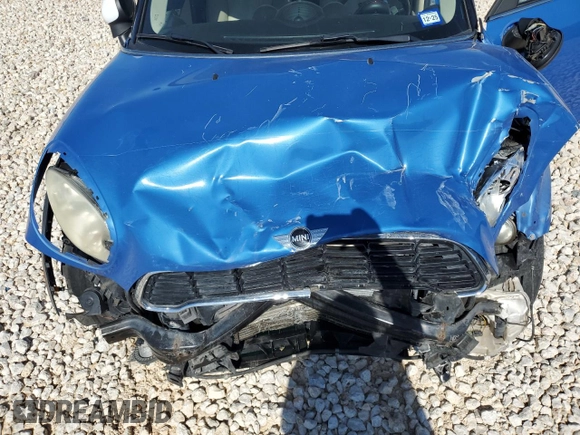 2011 MINI Countryman S with VIN WMWZC5C54BWL53955, listed as a Copart auction lot 52187405 with 124,470 mi miles and Salvage Title. Bid and sale history available at DreamBid. Image 12.
