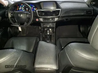 2014 Honda Accord Touring z VIN 1HGCR6F73EA008297, wystawiony jako Copart lot #81335724 z przebiegiem 200 415 mil mil oraz Szkoda całkowita • Salvage title. Historia ofert i sprzedaży dostępna na DreamBid. Obrazek 8.