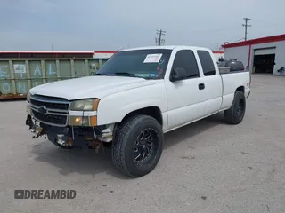 2003 Chevrolet Silverado 1500 LT with VIN 1GCEK19T93E335218, listed as a IAAI auction lot 42142369 with 205,696 mi miles and . Bid and sale history available at DreamBid. Image 2.