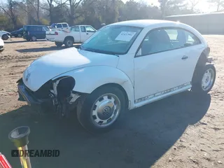2015 Volkswagen Beetle Fleet Edition with VIN 3VWF17AT3FM602984, listed as a IAAI auction lot 41432981 with 111,000 mi miles and . Bid and sale history available at DreamBid. Image 18.