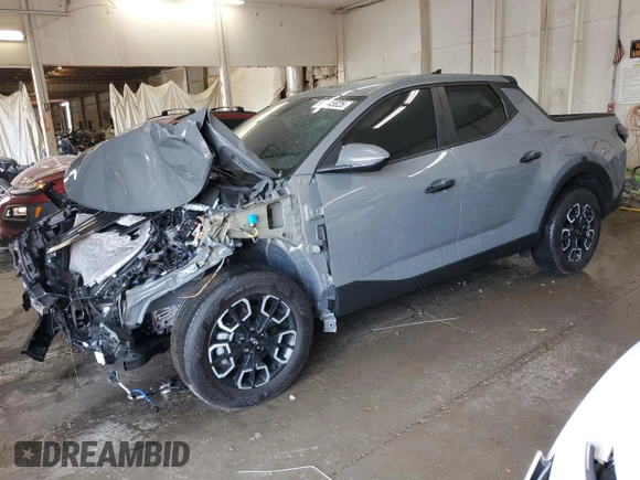 2024 Hyundai Santa Cruz SEL z VIN 5NTJBDDE8RH117547, wystawiony jako Copart lot #62145825 z przebiegiem 10 835 mil mil oraz Szkoda całkowita • Salvage title. Historia ofert i sprzedaży dostępna na DreamBid. Obrazek 1.