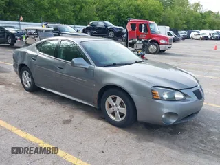 2008 Pontiac Grand Prix z VIN 2G2WP552981114984, wystawiony jako IAAI lot #42351028 z przebiegiem 174 719 mil mil oraz . Historia ofert i sprzedaży dostępna na DreamBid. Obrazek 1.