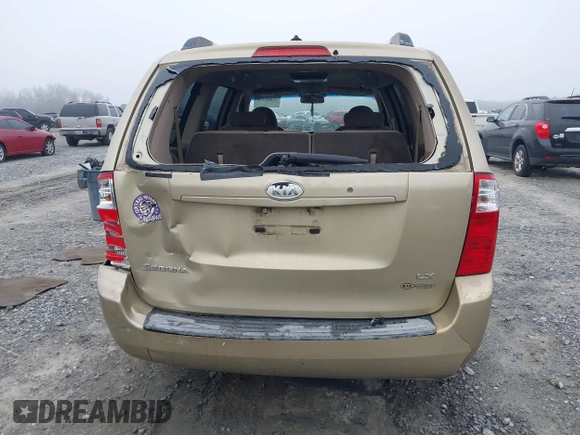 2009 Kia Sedona LX with VIN KNDMB233896309917, listed as a IAAI auction lot 41800176 with 177,329 mi miles. Bid and sale history available at carsss.com. Image 16.