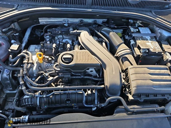 2024 Volkswagen Jetta S with VIN 3VW5M7BU4RM076556, listed as a IAAI auction lot 42852862 with 20,106 mi miles and . Bid and sale history available at DreamBid. Image 5.