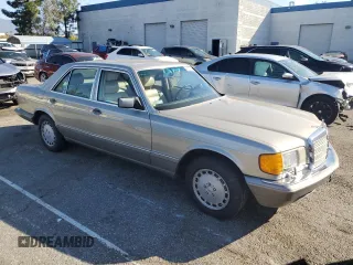 1989 Mercedes-Benz 300 with VIN WDBCA24DXKA468784, listed as a Copart auction lot 46307885 with 233,061 mi miles and Salvage Title. Bid and sale history available at DreamBid. Image 4.