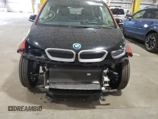 2015 BMW i3 with VIN WBY1Z4C53FV500611, listed as a Copart auction lot 58109382 with 0 mi miles. Bid and sale history available at carsss.com. Image 9.