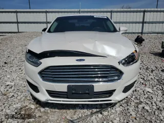 2014 Ford Fusion SE with VIN 1FA6P0H76E5385653, listed as a Copart auction lot 51471505 with 90,827 mi miles and Salvage Title. Bid and sale history available at carsss.com. Image 5.