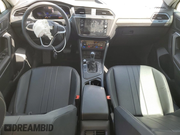 2023 Volkswagen Tiguan SE с VIN 3VVNB7AX0PM120846, выставлен на аукционе Copart как лот 62089755 с пробегом 30 452 миль миль и Списание • Salvage title. История ставок и продаж доступна на DreamBid. Изображение 8.