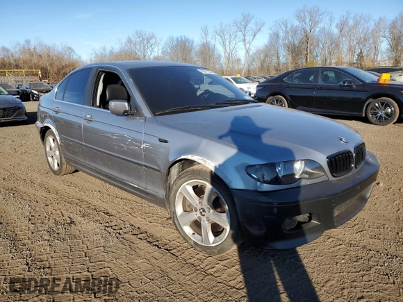 2004 BMW 3 Series 330xi with VIN WBAEW53424PN35938, listed as a Copart auction lot 41806585 with 188,271 mi miles and Non Repairable. Bid and sale history available at carsss.com. Image 4.