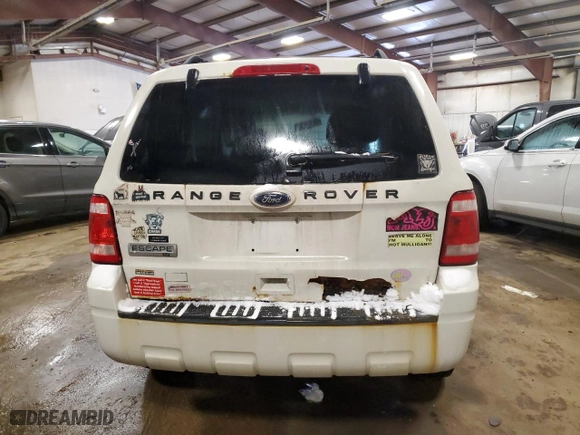 2010 Ford Escape XLT with VIN 1FMCU9D76AKD14542, listed as a Copart auction lot 43525125 with 202,601 mi miles and Clean Title. Bid and sale history available at carsss.com. Image 6.