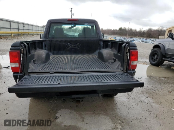 2006 Ford Ranger XL z VIN 1FTYR10D96PA86345, wystawiony jako Copart lot #44369105 z przebiegiem 179 273 mil mil oraz Nie do naprawy. Historia ofert i sprzedaży dostępna na DreamBid. Obrazek 6.