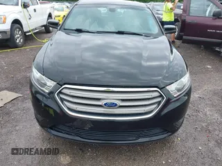 2015 Ford Taurus SEL z VIN 1FAHP2E81FG116032, wystawiony jako IAAI lot #42188269 z przebiegiem 178 774 mil mil oraz . Historia ofert i sprzedaży dostępna na DreamBid. Obrazek 12.