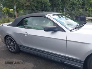 2011 Ford Mustang V6 with VIN 1ZVBP8EM7B5120539, listed as a IAAI auction lot 42502299 with 135,662 mi miles and . Bid and sale history available at DreamBid. Image 14.