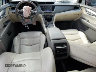 2018 Cadillac XT5 Premium Luxury FWD z VIN 1GYKNERS2JZ141705, wystawiony jako Copart lot #50202975 z przebiegiem 81 780 mil mil oraz Szkody całkowita. Historia ofert i sprzedaży dostępna na DreamBid. Obrazek 8.