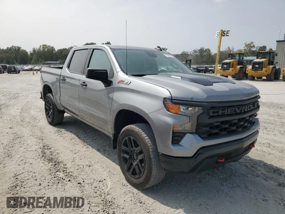 2024 Chevrolet Silverado 1500 Custom Trail Boss with VIN 3GCUDCE8XRG141897, listed as a Copart auction lot 71285004 with 14,488 mi miles and Salvage Title. Bid and sale history available at carsss.com. Image 4.