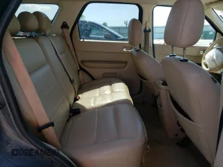 2008 Ford Escape Limited с VIN 1FMCU04158KB99840, выставлен на аукционе Copart как лот 55378655 с пробегом 203 250 миль миль и Списание • Salvage title. История ставок и продаж доступна на DreamBid. Изображение 11.