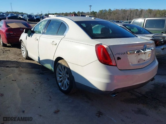 2010 Lincoln MKS with VIN 1LNHL9DR8AG613835, listed as a IAAI auction lot 41222181 with 177742 miles. Bid and sale history available at carsss.com. Image 3.