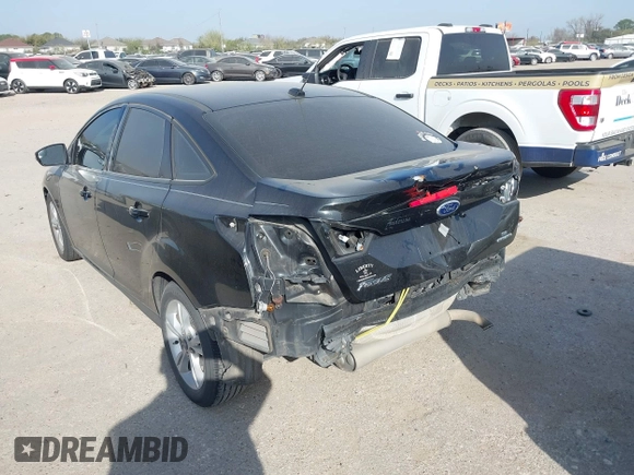 2014 Ford Focus SE with VIN 1FADP3F22EL451580, listed as a IAAI auction lot 41755100 with 1 mi miles. Bid and sale history available at carsss.com. Image 3.
