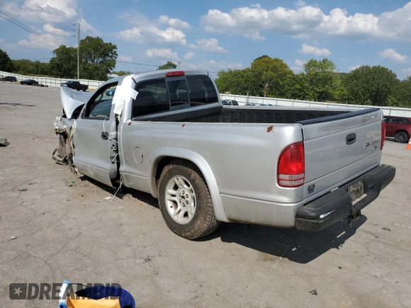 2003 Dodge Dakota with VIN 1D7FL16X93S301215, listed as a Copart auction lot 68710654 with 272,870 mi miles and Clean Title. Bid and sale history available at carsss.com. Image 2.