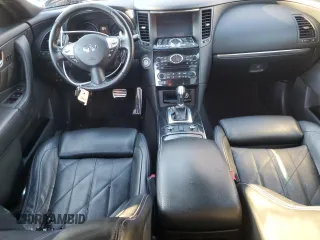 2015 Infiniti QX70 z VIN JN8CS1MW2FM481841, wystawiony jako Copart lot #41459505 z przebiegiem Nie podano mil oraz Szkoda całkowita • Salvage title. Historia ofert i sprzedaży dostępna na DreamBid. Obrazek 8.