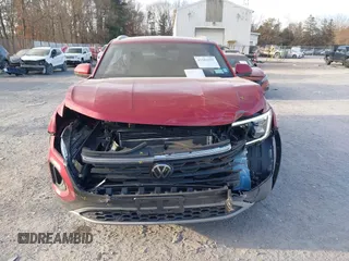 2024 Volkswagen Atlas SE with VIN 1V2KE2CA3RC222942, listed as a IAAI auction lot 41282255 with 16,001 mi miles and . Bid and sale history available at DreamBid. Image 12.