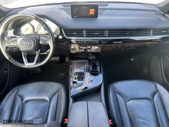 2017 Audi Q7 Premium Plus with VIN WA1LAAF72HD005719, listed as a IAAI auction lot 42019701 with 154,276 mi miles. Bid and sale history available at carsss.com. Image 10.