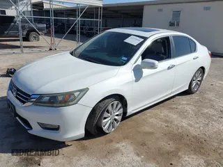 2013 Honda Accord EX-L with VIN 1HGCR2F82DA155081, listed as a IAAI auction lot 41233014 with 192,450 mi miles and . Bid and sale history available at DreamBid. Image 17.