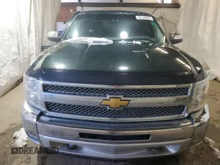 2013 Chevrolet Silverado 1500 LT with VIN 3GCPKSE71DG237981, listed as a Copart auction lot 42126845 with 228,252 mi miles and Salvage Title. Bid and sale history available at DreamBid. Image 5.