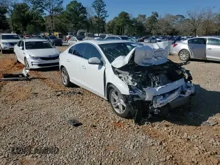 2015 Volvo S60 T5 Drive-E Platinum with VIN YV140MFD8F1301468, listed as a Copart auction lot 89196925 with Not Provided miles and Salvage Title. Bid and sale history available at carsss.com. Image 10.