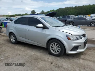 2020 Chevrolet Sonic LT with VIN 1G1JD5SB1L4108704, listed as a Copart auction lot 54554725 with 58,900 mi miles and Salvage title. Bid and sale history available at DreamBid. Image 4.