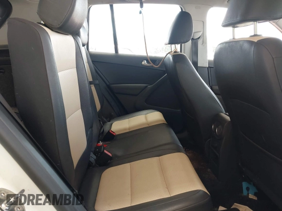 2017 Volkswagen Tiguan S with VIN WVGAV7AX8HK028540, listed as a IAAI auction lot 42256745 with 118,394 mi miles and . Bid and sale history available at DreamBid. Image 8.