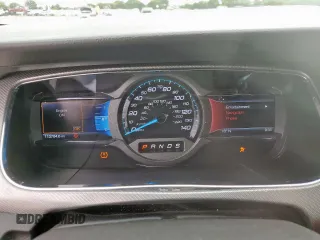 2014 Ford Taurus SHO z VIN 1FAHP2KT4EG106957, wystawiony jako Copart lot #59364185 z przebiegiem 113 704 mil mil oraz Szkoda całkowita • Salvage title. Historia ofert i sprzedaży dostępna na DreamBid. Obrazek 9.