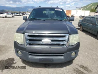 2007 Ford Expedition XLT with VIN 1FMFU15527LA55577, listed as a Copart auction lot 52045385 with 102,401 mi miles and Clean title. Bid and sale history available at DreamBid. Image 5.