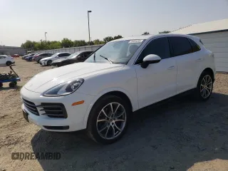 2019 Porsche Cayenne z VIN WP1AA2AY2KDA02103, wystawiony jako Copart lot #59925205 z przebiegiem 69 153 mil mil oraz Czysty tytuł • Clean title. Historia ofert i sprzedaży dostępna na DreamBid. Obrazek 1.
