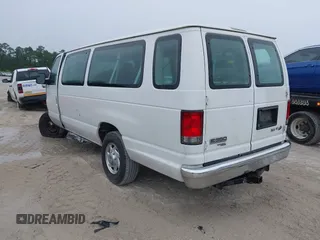 2014 Ford Econoline Passenger XL with VIN 1FBSS3BL2EDA66713, listed as a IAAI auction lot 42413113 with 255,430 mi miles and . Bid and sale history available at DreamBid. Image 3.