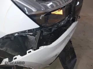 2021 Audi Q8 Prestige z VIN WA1FVAF18MD026128, wystawiony jako IAAI lot #41254457 z przebiegiem 67 148 mil mil oraz . Historia ofert i sprzedaży dostępna na DreamBid. Obrazek 21.