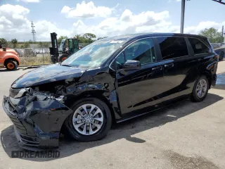2024 Toyota Sienna LE z VIN 5TDKRKEC0RS197971, wystawiony jako Copart lot #55649105 z przebiegiem 26 394 mil mil oraz Nie do naprawy • Non repairable. Historia ofert i sprzedaży dostępna na DreamBid. Obrazek 1.