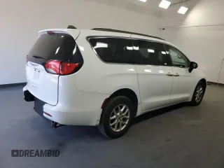 2021 Chrysler Voyager LXi with VIN 2C4RC1DG3MR545911, listed as a Copart auction lot 55113795 with 83,624 mi miles and Clean Title. Bid and sale history available at DreamBid. Image 3.
