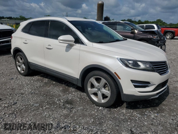 2017 Lincoln MKC Premiere with VIN 5LMCJ1C93HUL54134, listed as a Copart auction lot 61410695 with 100,718 mi miles and Clean title. Bid and sale history available at DreamBid. Image 4.
