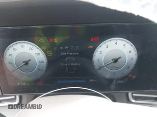 2024 Hyundai Elantra SEL with VIN KMHLM4DGXRU783877, listed as a IAAI auction lot 41892547 with 2,350 mi miles and . Bid and sale history available at DreamBid. Image 7.